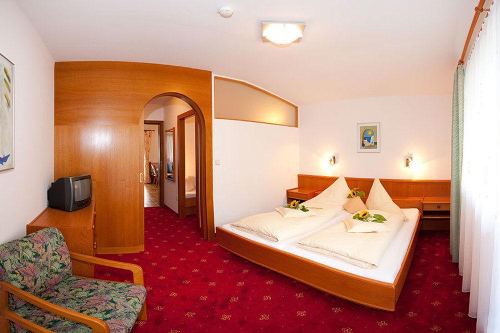 ראוריס Fruehstueckshotel Birkenhof מראה חיצוני תמונה
