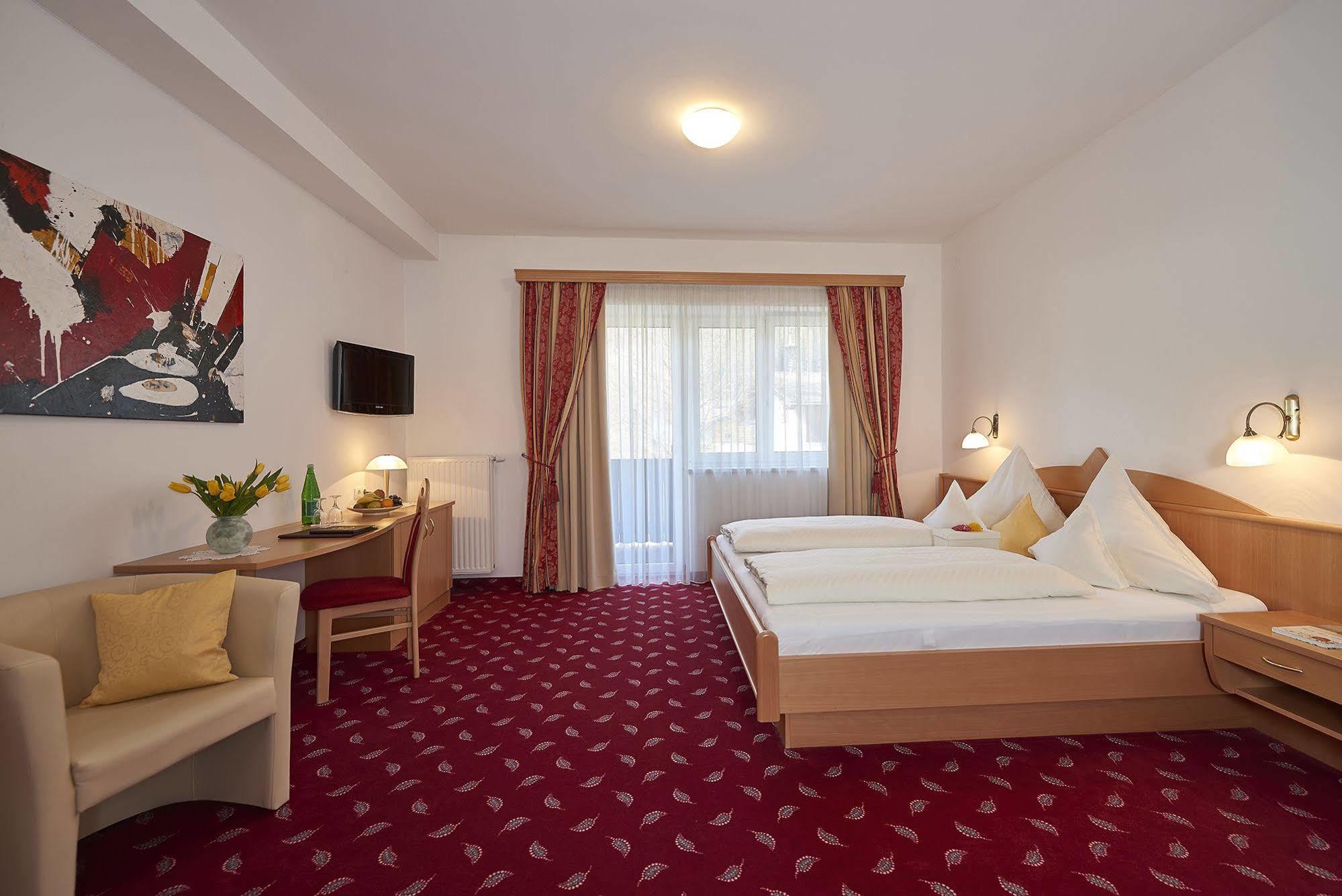 ראוריס Fruehstueckshotel Birkenhof מראה חיצוני תמונה